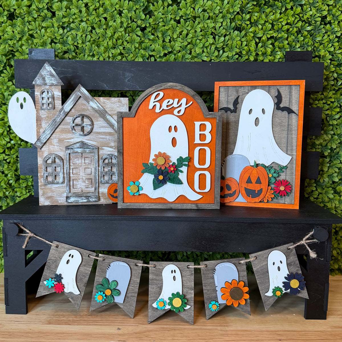 Hey Boo Halloween Interchangeable Set | Ghost Decor Kit for Seasonal Display Bench